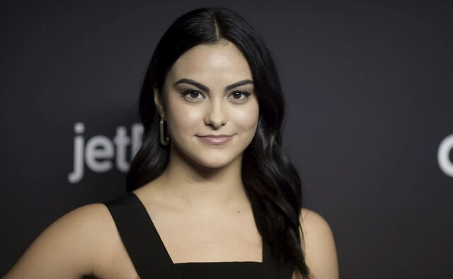 Camila Mendes, who portrays Veronica Lodge in Riverdale, at the red carpet at the Dolby Theatre. Richard Shotwell/Invision/AP Camila Mendes, who portrays Veronica Lodge in Riverdale, at the red carpet at the Dolby Theatre. Richard Shotwell/Invision/AP