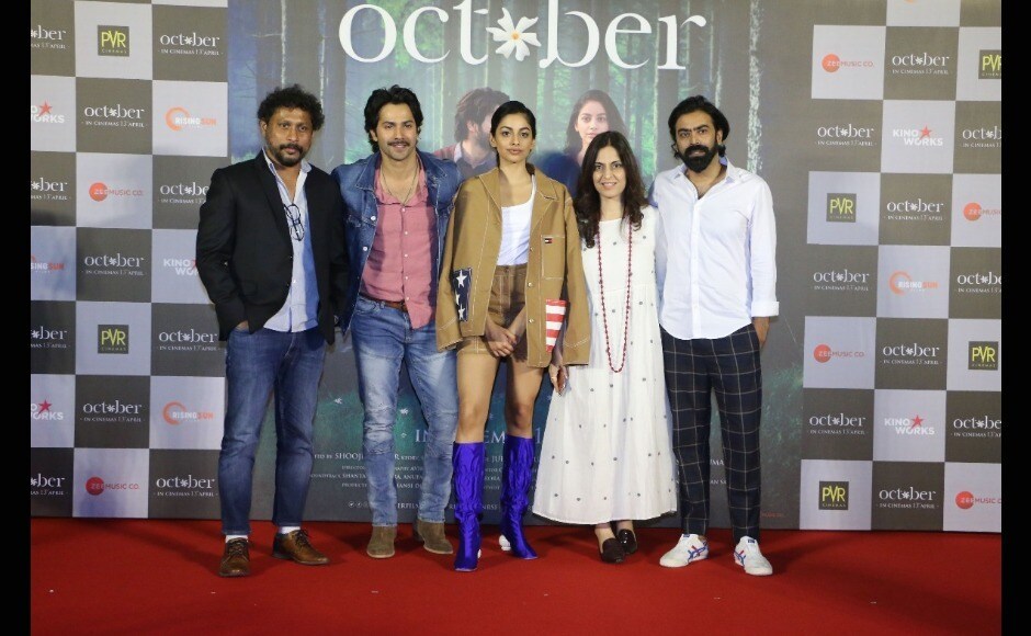 Shoojit Sircar, Varun Dhawan, Banita Sandhu, Juhi Chaturvedi and Ronnie Lahiri pose for a group photograph. Shoojit Sircar, Varun Dhawan, Banita Sandhu, Juhi Chaturvedi and Ronnie Lahiri pose for a group photograph.