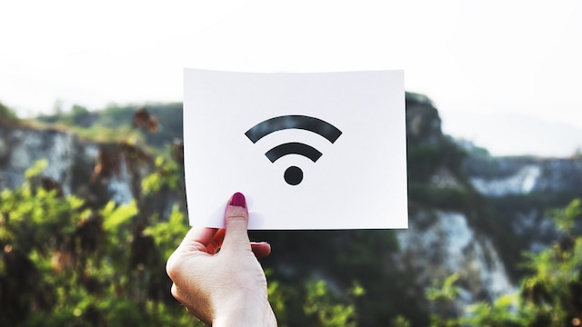 10,775 gram panchayats in the country have active WiFi hotospots: Manoj Sinha 10,775 gram panchayats in the country have active WiFi hotospots: Manoj Sinha