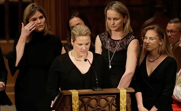 Barbara Bush dies at 92: Past presidents, family and friends bid farewell to America's matriarch Barbara Bush dies at 92: Past presidents, family and friends bid farewell to America's matriarch