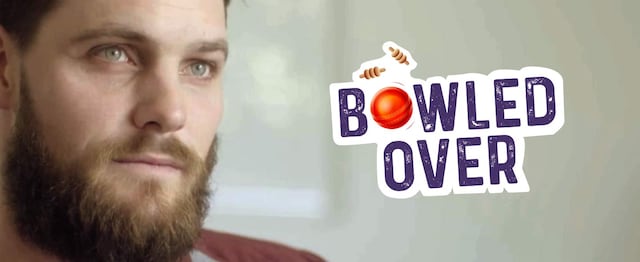 Bowled Over Episode 6: Scott Styris interviews New Zealand's fast bowler Mitchell McClenaghan 第6集:Scott Styris采访新西兰的快速投球手Mitchell McClenaghan