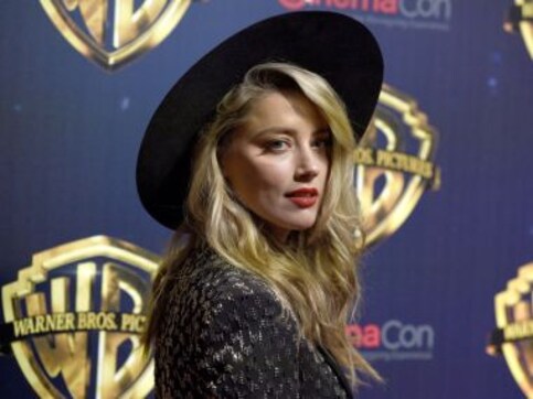 Justice League star Amber Heard faces criticism for racist tweet about undocumented immigrants Justice League star Amber Heard faces criticism for racist tweet about undocumented immigrants