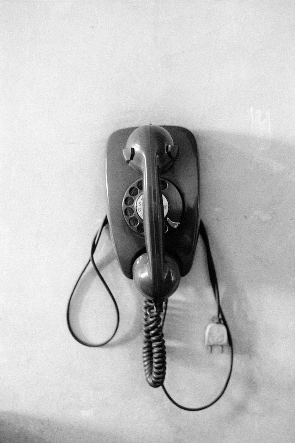 © Anita Dube, Untitled, from the series I-32 TARA, 2001, Courtesy of the Artist © Anita Dube, Untitled, from the series I-32 TARA, 2001, Courtesy of the Artist
