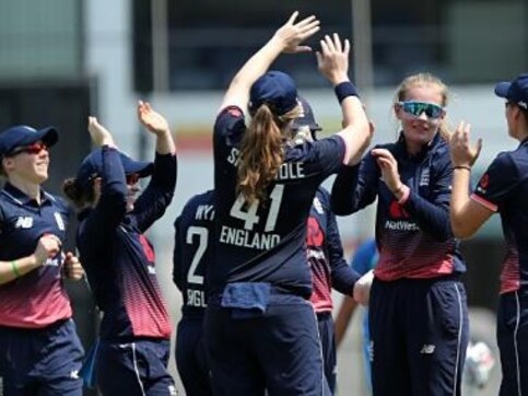 India Women vs England Women: Hosts suffer heavy defeat after batting failure as visitors draw level India Women vs England Women: Hosts suffer heavy defeat after batting failure as visitors draw level