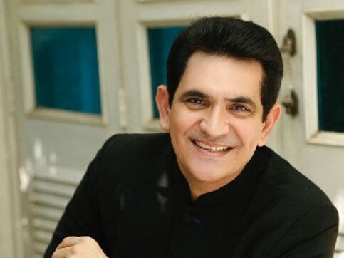 After Sanjay Dutt, Ankita Lokhande's exit, Omung Kumar cancels upcoming project Malang to focus on his rugby film After Sanjay Dutt, Ankita Lokhande's exit, Omung Kumar cancels upcoming project Malang to focus on his rugby film