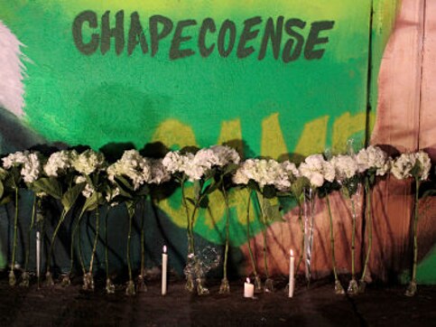 Chapecoense plane crash: Lack of fuel caused fatal tragedy, rules Colombia's aviation authority Chapecoense plane crash: Lack of fuel caused fatal tragedy, rules Colombia's aviation authority