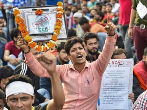Delhi police arrests 'mastermind' of SSC exam cheating syndicate, 10 arrests made so far Delhi police arrests 'mastermind' of SSC exam cheating syndicate, 10 arrests made so far
