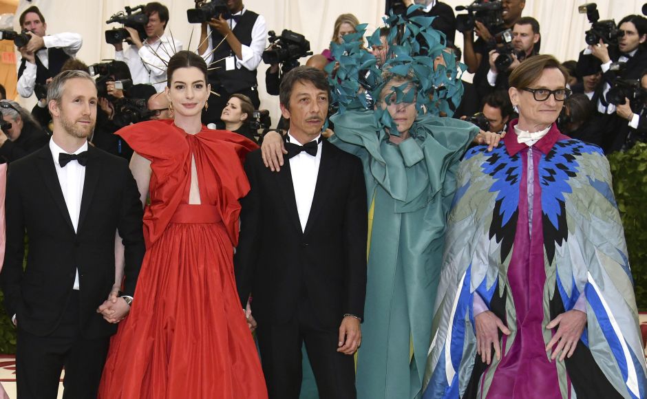 (From L-R) Adam Shulman, Anne Hathaway, Pierpaolo Piccioli, Frances McDormand and Hamish Bowles attend the Met Gala. Photo by Charles Sykes/Invision/AP (From L-R) Adam Shulman, Anne Hathaway, Pierpaolo Piccioli, Frances McDormand and Hamish Bowles attend the Met Gala. Photo by Charles Sykes/Invision/AP