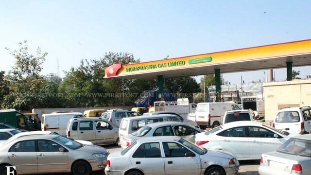 After petrol-diesel price hike, IGL raises PNG, CNG rates in Delhi-NCR; Here's the revised rates