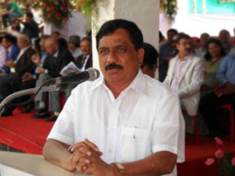 Karnataka results: SC to hear Congress petition challenging KG Bhopaiah's appointment at 10.30 am today Karnataka results: SC to hear Congress petition challenging KG Bhopaiah's appointment at 10.30 am today