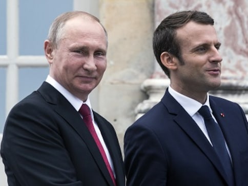 Emmanuel Macron's visit to Russia: French president to discuss Iran nuclear deal, economic ties with Vladimir Putin Emmanuel Macron's visit to Russia: French president to discuss Iran nuclear deal, economic ties with Vladimir Putin