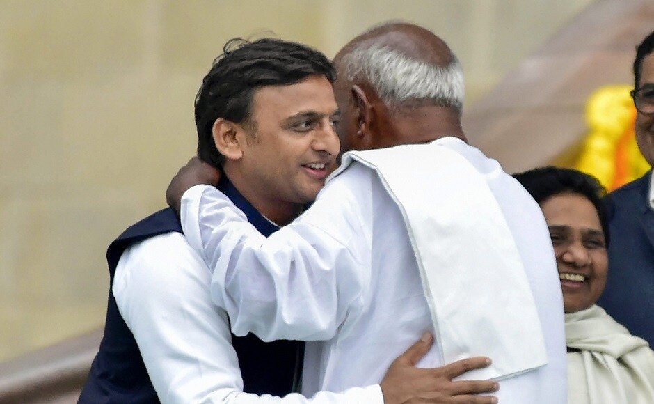 Akhilesh Yadav and JD (S) supremo Deve Gowda hugged during the ceremony. Deve Gowda had kept himself confined to state politics after his short stint as prime minister. Now that his party is in power, Gowda is likely to play more active role in national politics. PTI Akhilesh Yadav and JD (S) supremo Deve Gowda hugged during the ceremony. Deve Gowda had kept himself confined to state politics after his short stint as prime minister. Now that his party is in power, Gowda is likely to play more active role in national politics. PTI