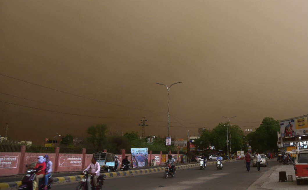 A dust storm approaching the city of Bikaner. A storm whipped through a large swathe of Rajasthan and Uttar Pradesh on Wednesday, killing over 100 people in a trail of destruction that brought down mud houses, uprooted trees and flattened crops. PTI A dust storm approaching the city of Bikaner. A storm whipped through a large swathe of Rajasthan and Uttar Pradesh on Wednesday, killing over 100 people in a trail of destruction that brought down mud houses, uprooted trees and flattened crops. PTI