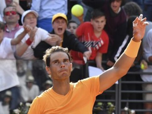 Italian Open: Rafael Nadal beats Denis Shapovalov to enter quarter-finals; Simona Halep, Maria Sharapova advance Italian Open: Rafael Nadal beats Denis Shapovalov to enter quarter-finals; Simona Halep, Maria Sharapova advance