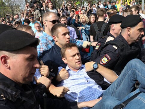 Nearly 1,600, including Alexei Navalny, arrested in anti-Vladimir Putin protests across Russia Nearly 1,600, including Alexei Navalny, arrested in anti-Vladimir Putin protests across Russia