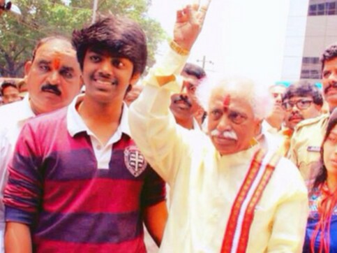 Bandaru Dattatreya's 21-year-old son Vaishnav dies after suffering heart attack in Hyderabad Bandaru Dattatreya's 21-year-old son Vaishnav dies after suffering heart attack in Hyderabad