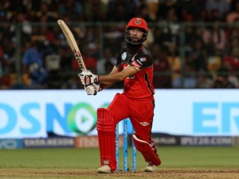 IPL 2018: Virat Kohli’s men rise up to the challenge to overpower SRH and keep RCB's playoffs hopes alive IPL 2018: Virat Kohli’s men rise up to the challenge to overpower SRH and keep RCB's playoffs hopes alive