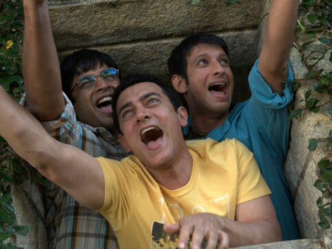 Rajkumar Hirani confirms scripting 3 Idiots sequel, will start working on it after Munna Bhai 3 Rajkumar Hirani confirms scripting 3 Idiots sequel, will start working on it after Munna Bhai 3