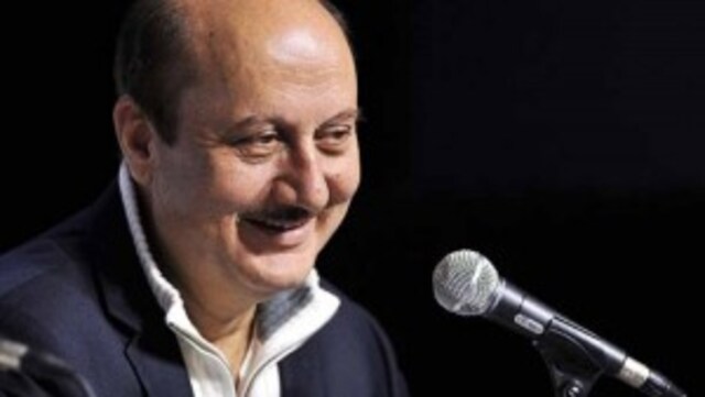 Anupam Kher advises Gautam Gambhir to avoid falling into 'trap of getting popular with section of media' Anupam Kher advises Gautam Gambhir to avoid falling into 'trap of getting popular with section of media'