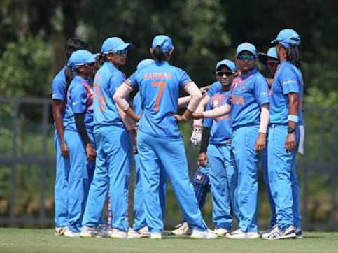 Women's Twenty20 Asia Cup: Six-time champions India face surprisingly tough test against Bangladesh in summit clash Women's Twenty20 Asia Cup: Six-time champions India face surprisingly tough test against Bangladesh in summit clash