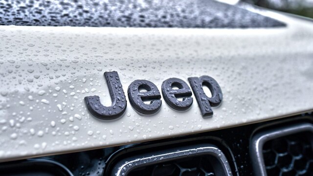 Jeep Compass Bedrock limited edition launched at a price of Rs 17.53 lakh Jeep Compass Bedrock limited edition launched at a price of Rs 17.53 lakh