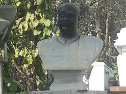 BJP claims Trinamool Congress used Maoists to vandalise Syama Prasad Mookerjee's bust in March BJP claims Trinamool Congress used Maoists to vandalise Syama Prasad Mookerjee's bust in March