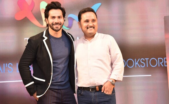 Varun Dhawan unveils cover of Amish Tripathi's new book, Suheldev and The Battle of Bahraich Varun Dhawan unveils cover of Amish Tripathi's new book, Suheldev and The Battle of Bahraich