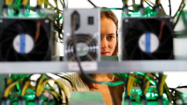 An average of five cryptojacking threats were seen every second in Q1 FY18: Report An average of five cryptojacking threats were seen every second in Q1 FY18: Report