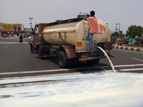 Maharashtra milk crisis: Farmers need to get a fair price, but subsidy is not the solution Maharashtra milk crisis: Farmers need to get a fair price, but subsidy is not the solution