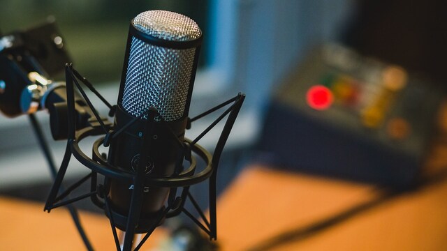 Google Podcasts app available in Play Store: It's basic, but betting big on AI Google Podcasts app available in Play Store: It's basic, but betting big on AI