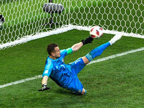 FIFA World Cup 2018: Igor Akinfeev stars for Russia as host nation stun Spain on penalties to enter quarter-final FIFA World Cup 2018: Igor Akinfeev stars for Russia as host nation stun Spain on penalties to enter quarter-final