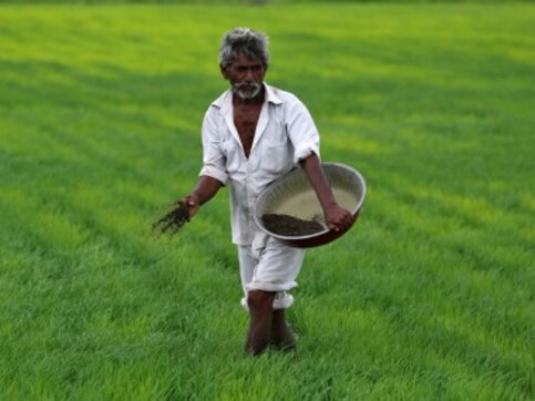 Farm loan waivers to crimp states' capital spending; revenue deficit widens despite higher receipts: Report Farm loan waivers to crimp states' capital spending; revenue deficit widens despite higher receipts: Report