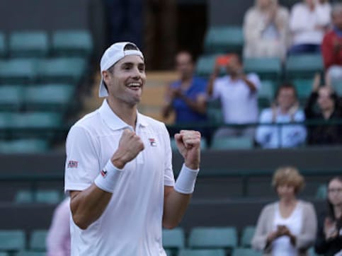 Wimbledon 2018: John Isner beats Milos Raonic in four sets to reach first-ever Grand Slam semi-final Wimbledon 2018: John Isner beats Milos Raonic in four sets to reach first-ever Grand Slam semi-final
