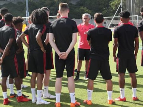 Premier League: Manchester United boss Jose Mourinho worried about 'very bad pre-season' after key players miss camp Premier League: Manchester United boss Jose Mourinho worried about 'very bad pre-season' after key players miss camp