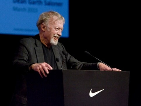 Netflix commissions Nike founder Phil Knight's biopic based on his autobiography Shoe Dog Netflix commissions Nike founder Phil Knight's biopic based on his autobiography Shoe Dog