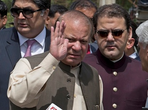 PML-N nominates president Shahbaz Sharif's son, Hamza Shahbaz as Punjab chief minister, Nawaz Sharif's camp not in favour PML-N nominates president Shahbaz Sharif's son, Hamza Shahbaz as Punjab chief minister, Nawaz Sharif's camp not in favour