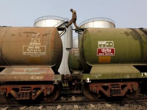 State-run refiners reduce oil processing runs as demand tumbles after lockdowns; auto fuel, ATF to witness double-digit fall in March State-run refiners reduce oil processing runs as demand tumbles after lockdowns; auto fuel, ATF to witness double-digit fall in March