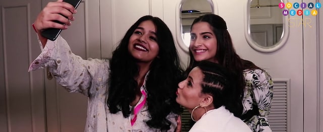 Watch Sonam Kapoor, Rega Jha in a candid conversation about online trolls, and all things viral 观看Sonam Kapoor, Rega Jha在关于网络喷子和所有病毒式传播的坦率对话