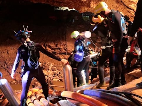 Thailand cave rescue: Six boys brought out safely; operations paused for 10 hours Thailand cave rescue: Six boys brought out safely; operations paused for 10 hours