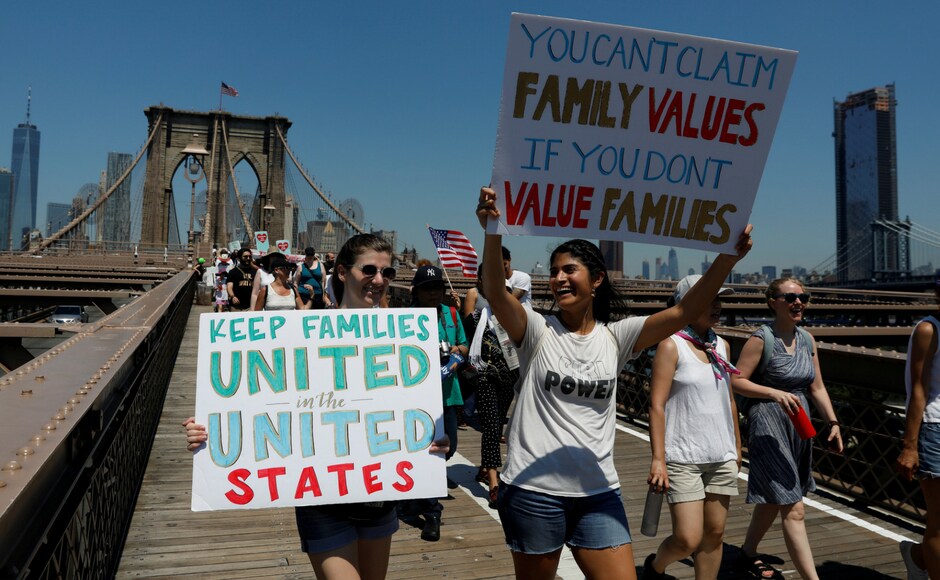 Thousands marched in New York shouted "shame" and joined protesters in the Brooklyn Bridge. Reuters Thousands marched in New York shouted "shame" and joined protesters in the Brooklyn Bridge. Reuters