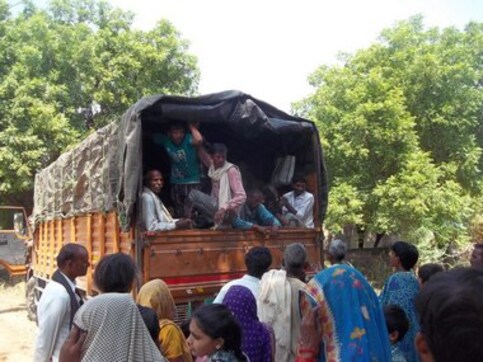 India's water crisis: Errant rainfall, dearth of employment opportunities cause migration from Bundelkhand's farmlands India's water crisis: Errant rainfall, dearth of employment opportunities cause migration from Bundelkhand's farmlands