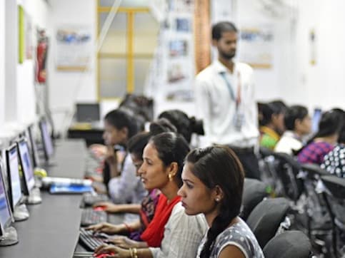 Around 11.56 lakh new members join ESIC scheme in February against 12.19 lakh in January Around 11.56 lakh new members join ESIC scheme in February against 12.19 lakh in January