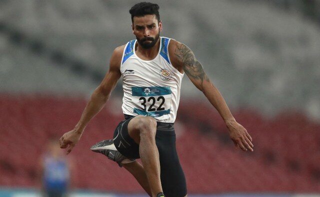 Adding to India's gold tally on Wednesday was Arpinder Singh, who came up with best effort of 16.77m in men's triple jump. AP Adding to India's gold tally on Wednesday was Arpinder Singh, who came up with best effort of 16.77m in men's triple jump. AP