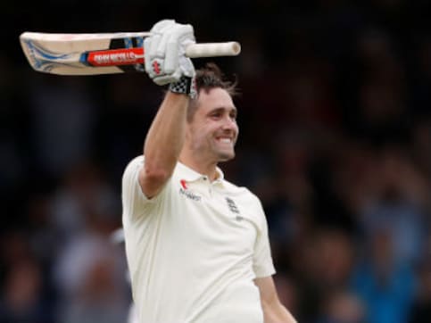 India vs England: Chris Woakes realises 'boyhood dream' of raising bat to standing ovation at Lord's after ton on Day 3 India vs England: Chris Woakes realises 'boyhood dream' of raising bat to standing ovation at Lord's after ton on Day 3