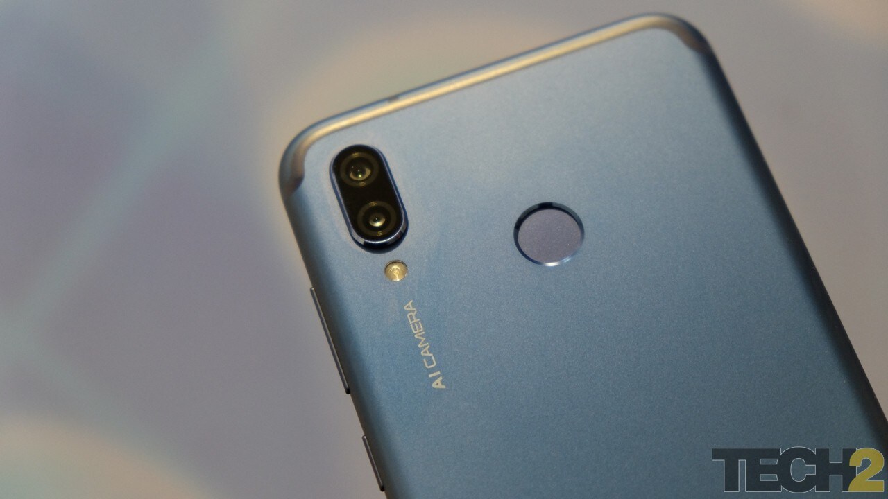 Honor Play;s fingerprint sensor is a bit higher than expected. Image: tech2/ Amrita Rajput