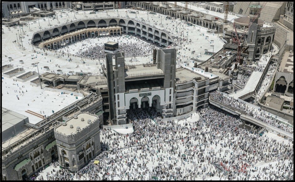 A view of the Grand mosque as pilgrims flock the holy shrine after the prayer on Friday, 17 August, 2018. It is believed that every able-bodied Muslim who has the means should perform the Hajj at least once in their lifetime under a quota system. Reuters/ Zohra Bensemra A view of the Grand mosque as pilgrims flock the holy shrine after the prayer on Friday, 17 August, 2018. It is believed that every able-bodied Muslim who has the means should perform the Hajj at least once in their lifetime under a quota system. Reuters/ Zohra Bensemra