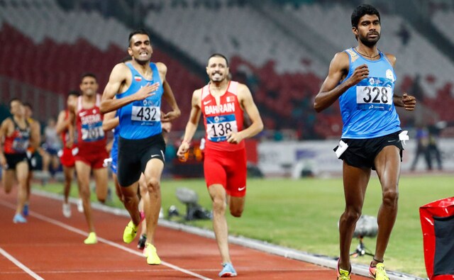 Jinson Johnson won gold in the Men's 1500 metres, clocking in at 3 minute 44.72 seconds. AP Jinson Johnson won gold in the Men's 1500 metres, clocking in at 3 minute 44.72 seconds. AP
