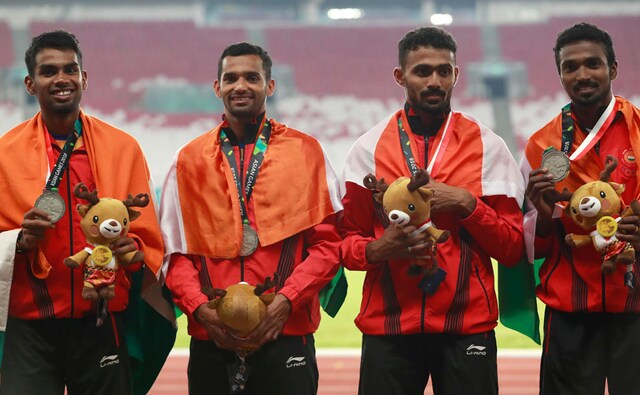 Kunhu Muhammed, Dharun Ayyasamy, Muhammed Anas Yahiya and Arokia Rajiv finished second in the Men's 4x400 Relay to win silver with a time of 3:01.85. AP Kunhu Muhammed, Dharun Ayyasamy, Muhammed Anas Yahiya and Arokia Rajiv finished second in the Men's 4x400 Relay to win silver with a time of 3:01.85. AP
