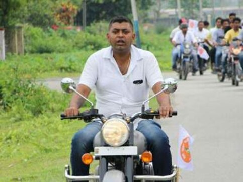 Of no fixed abode: Former ward commissioner from Bongaigaon, left out of NRC, intends to fight for 'genuine citizens' Of no fixed abode: Former ward commissioner from Bongaigaon, left out of NRC, intends to fight for 'genuine citizens'