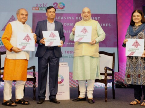 Amit Shah rejects allegations of scam in Rafale deal, questions credibility of Yashwant Sinha, Arun Shourie Amit Shah rejects allegations of scam in Rafale deal, questions credibility of Yashwant Sinha, Arun Shourie